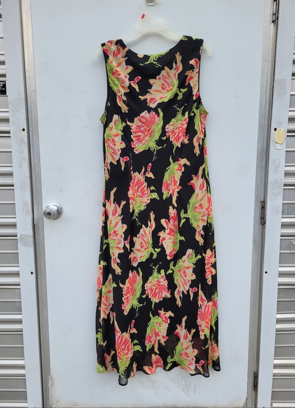 Black Floral Sleeveless Midi Dress - Pink & Green Print